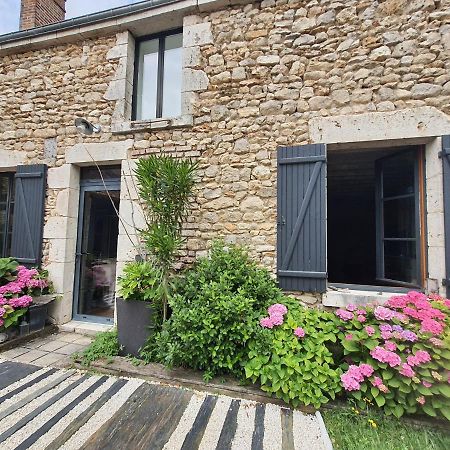 Chez Poune Champigny-en-Beauce Exterior foto
